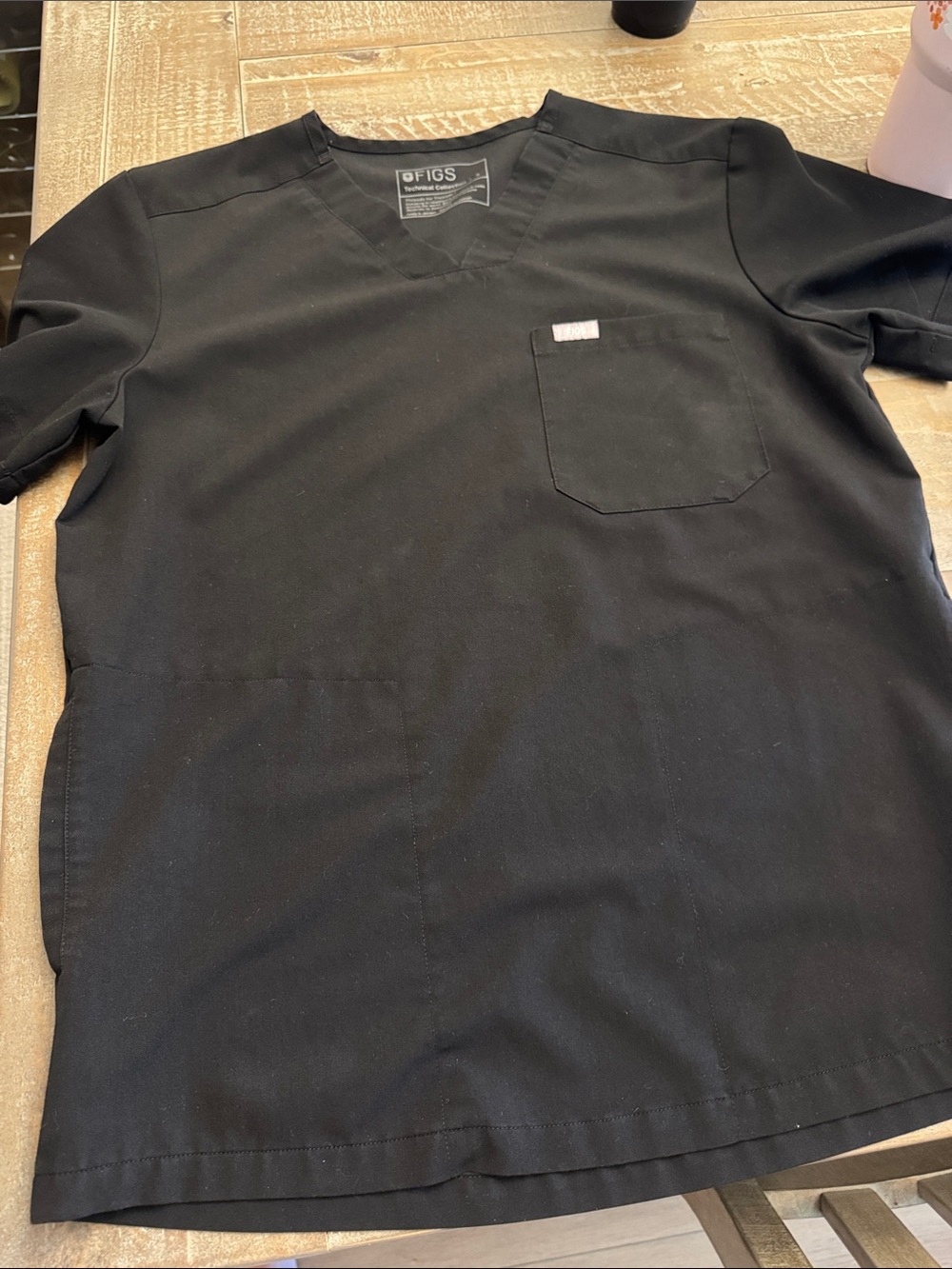 Figs Black Scrub Top -Mens